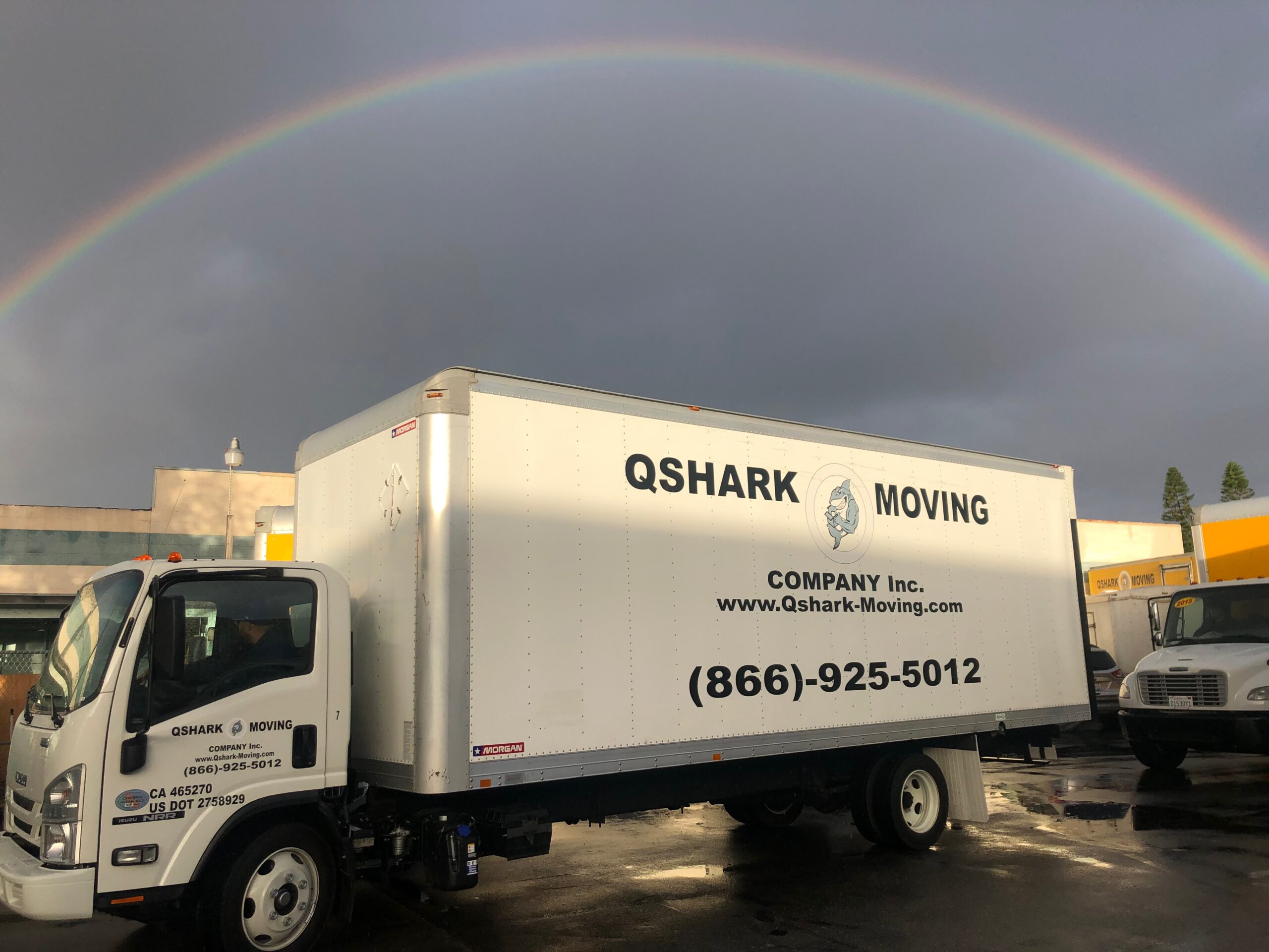 How Far in Advance to Hire Movers? A Step by Step Guide