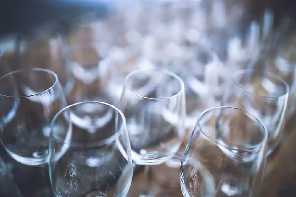 Crash-Proof Packing: How to Move Wine Glasses Like a Pro