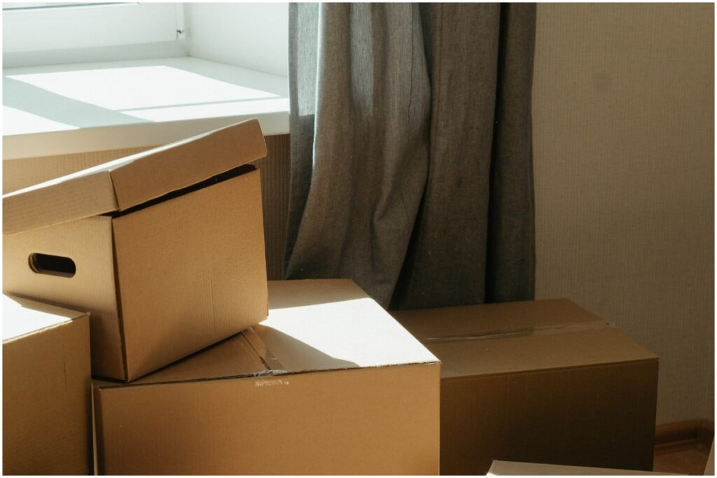 Types of Moving Boxes and What to Pack in Them