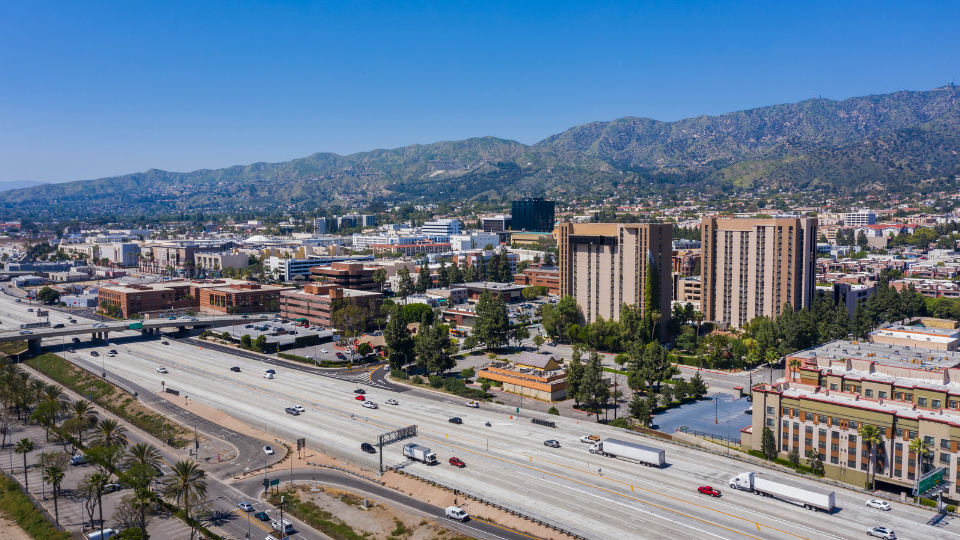 a picture of burbank downtown